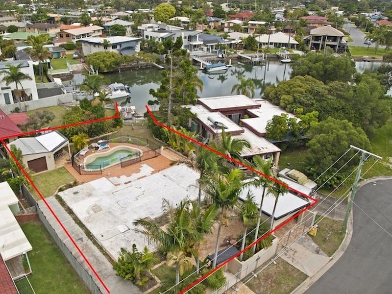 25 Margaroola Avenue, Biggera Waters QLD 4216