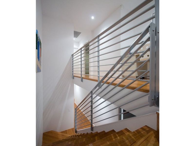 22 West Eider Avenue, Paradise Point QLD 4216