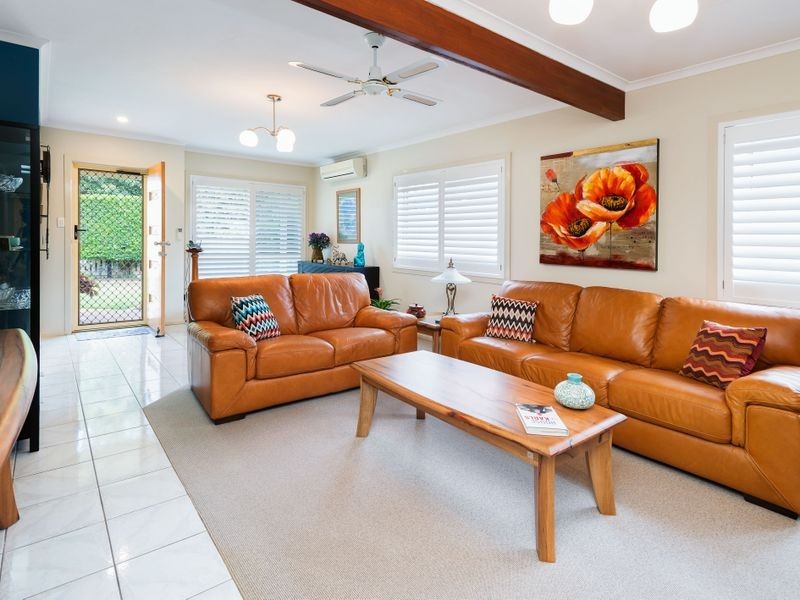 150 Paradise Parade, Paradise Point QLD 4216