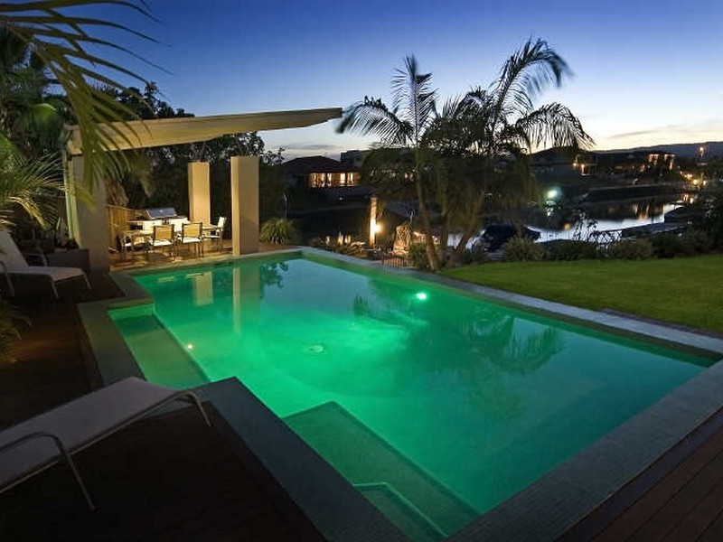 2 North Bank Court, Helensvale QLD 4212