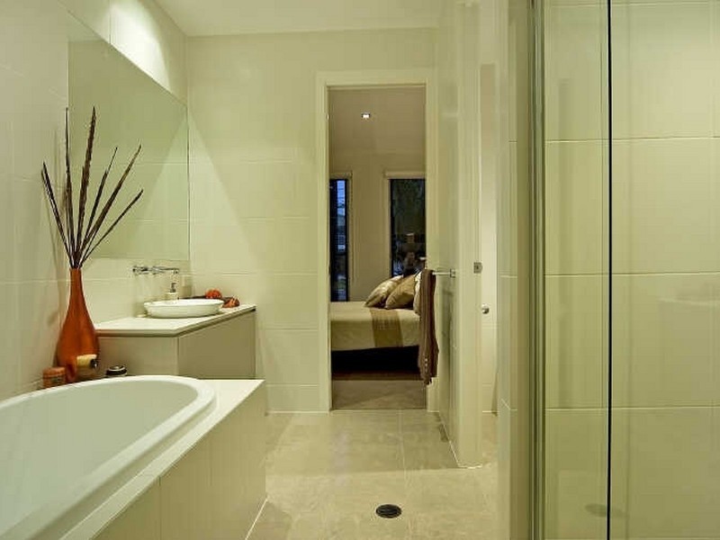 2 North Bank Court, Helensvale QLD 4212