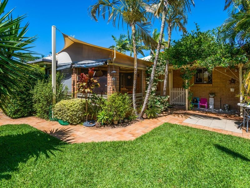 16 Ballard Place, Coombabah QLD 4216