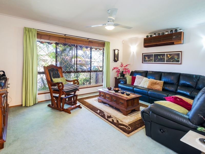 16 Ballard Place, Coombabah QLD 4216