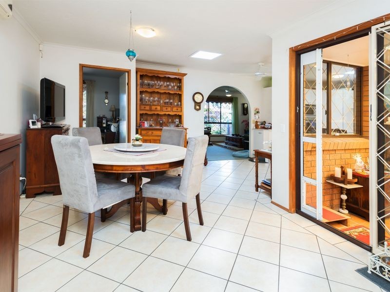 16 Ballard Place, Coombabah QLD 4216