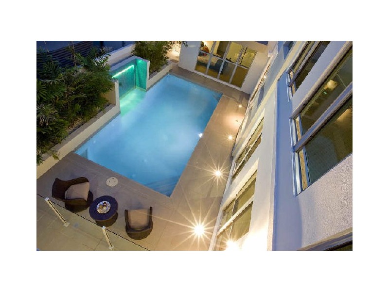 Hope Island QLD 4212