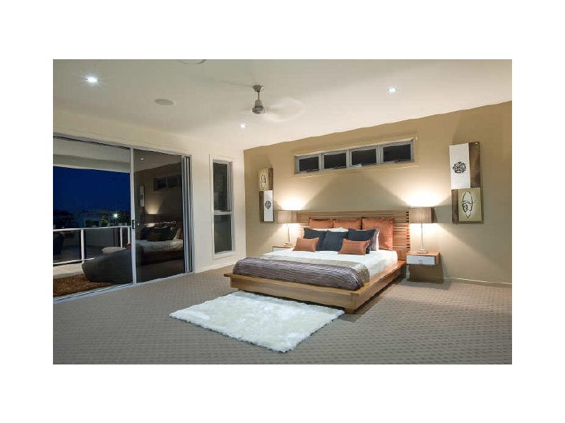 Hope Island QLD 4212