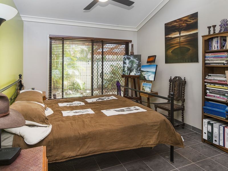 86 Jacaranda Avenue, Hollywell QLD 4216