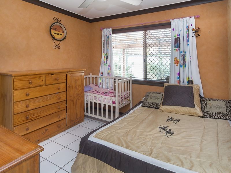 86 Jacaranda Avenue, Hollywell QLD 4216