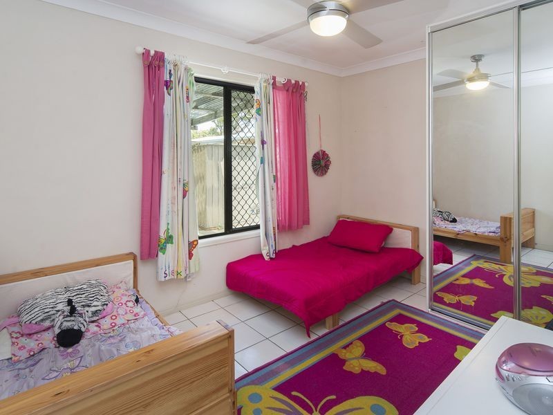 86 Jacaranda Avenue, Hollywell QLD 4216