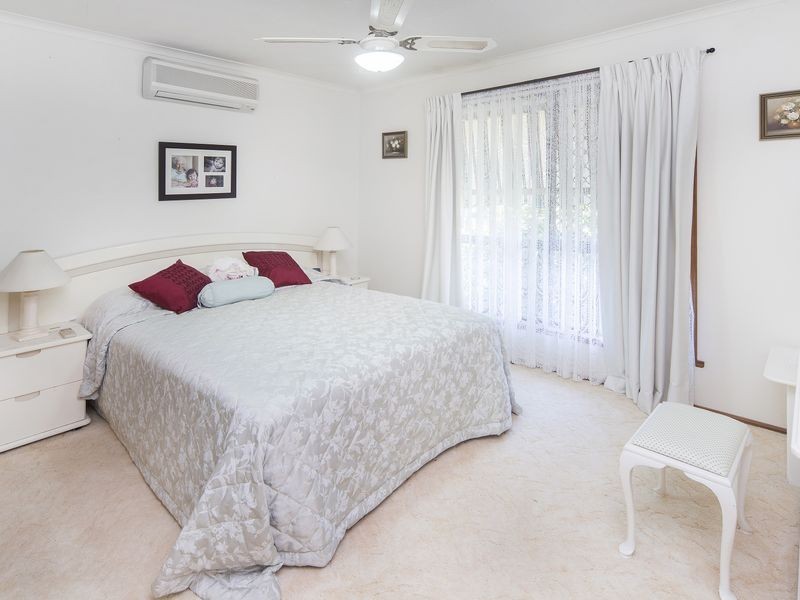 6 Ballard Place, Coombabah QLD 4216