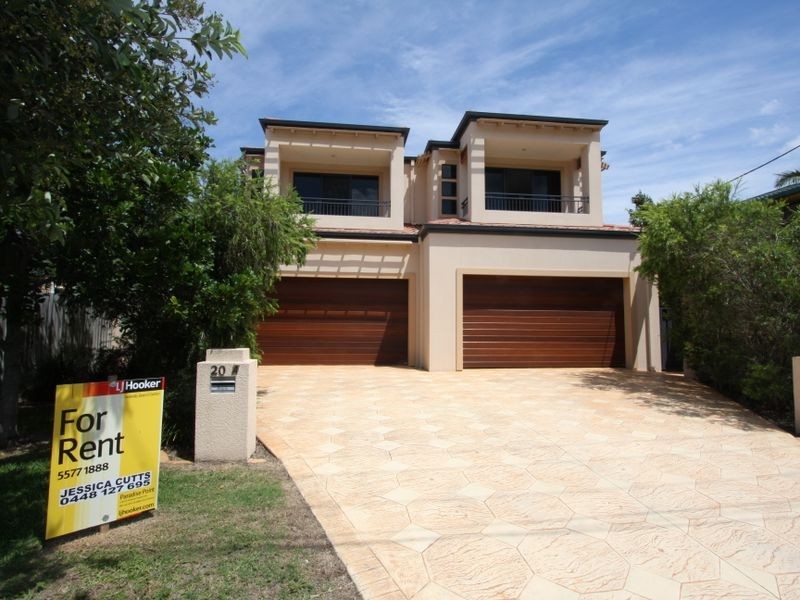 20A Killowill Avenue, Paradise Point QLD 4216