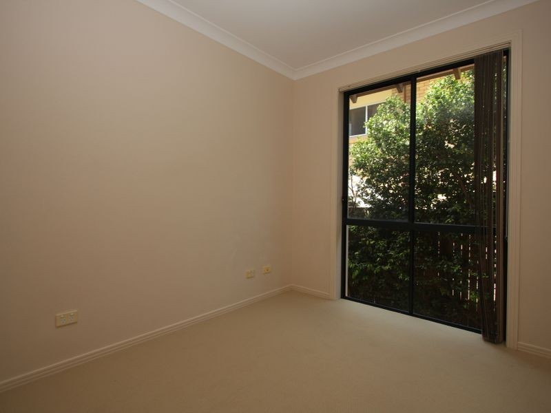 20A Killowill Avenue, Paradise Point QLD 4216