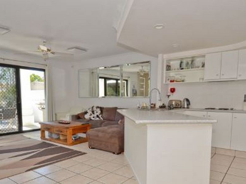 12/43 Myola Court, Coombabah QLD 4216