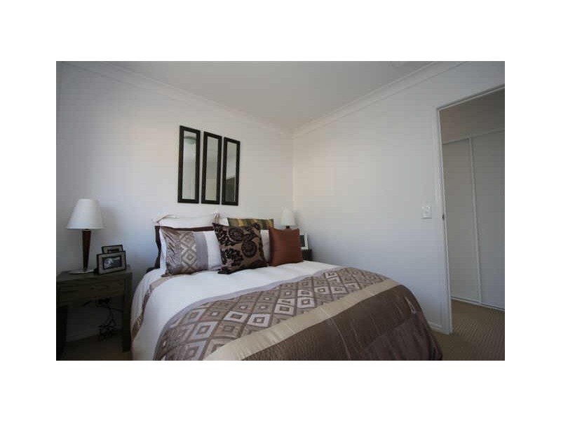 5/131 MUIR STREET, Labrador QLD 4215