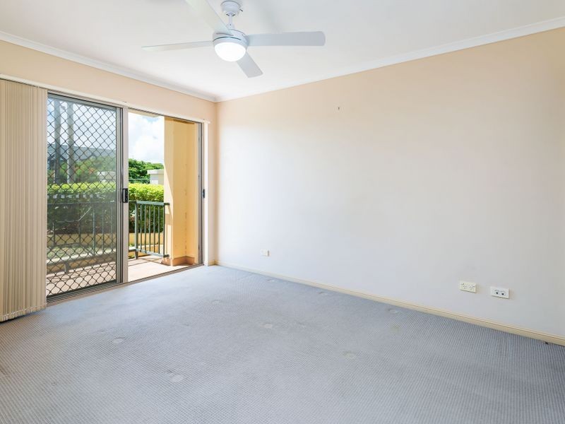 6/14-18 Jennifer Avenue, Runaway Bay QLD 4216