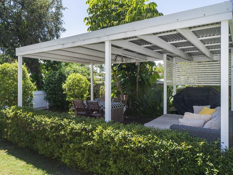 15 Wynflo Street, Labrador QLD 4215