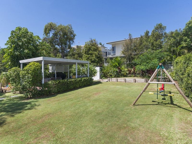 15 Wynflo Street, Labrador QLD 4215