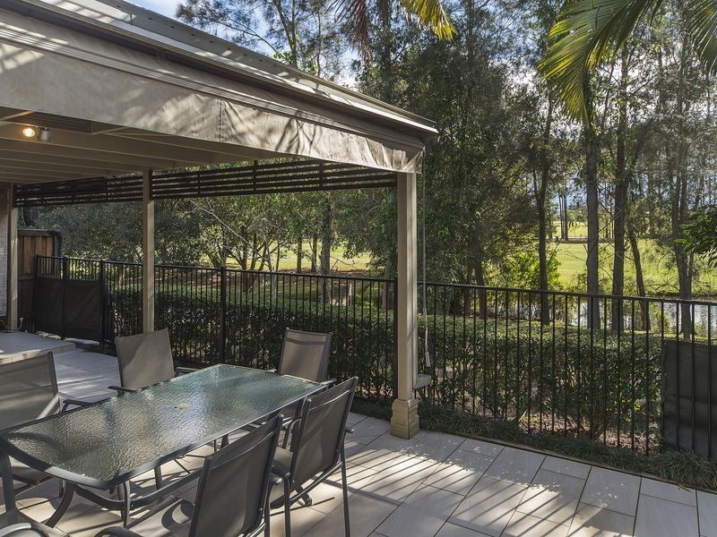 27 Shinnecock Close, Hope Island QLD 4212