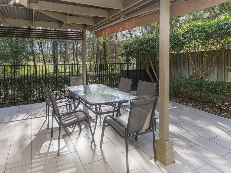 27 Shinnecock Close, Hope Island QLD 4212