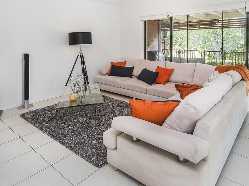 27 Shinnecock Close, Hope Island QLD 4212