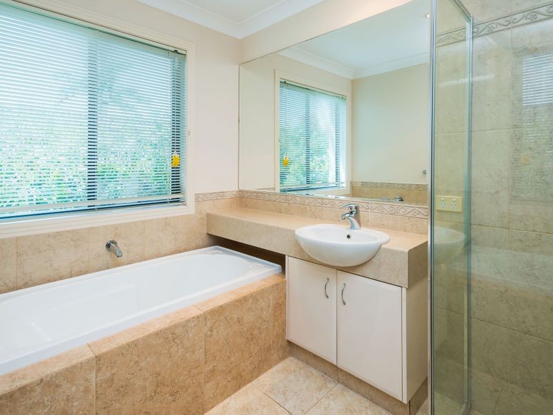 20B Killowill Avenue, Paradise Point QLD 4216