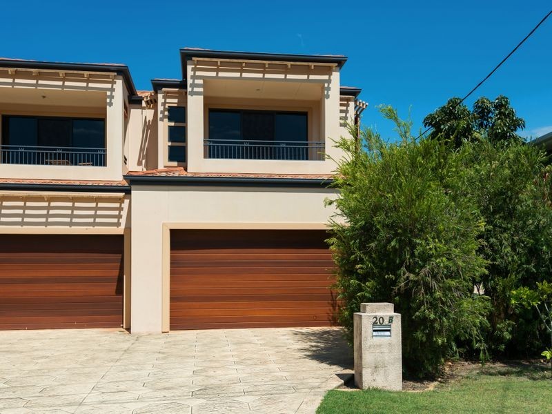 20B Killowill Avenue, Paradise Point QLD 4216