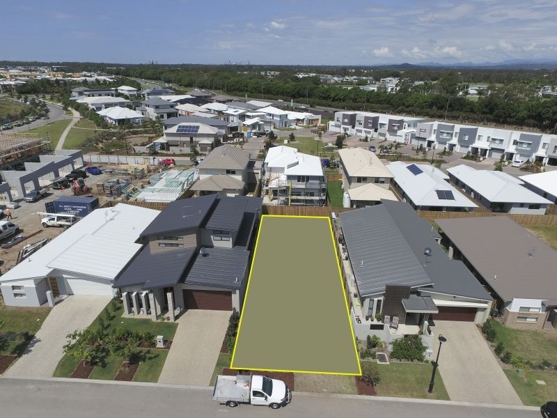 915/11 Beacon Lane, Hope Island QLD 4212