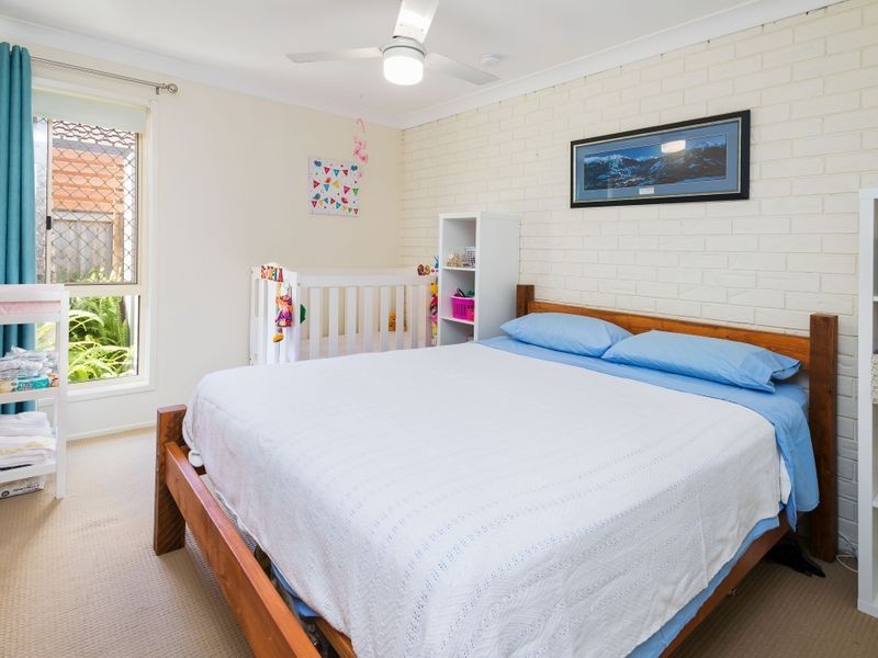 2/31 Drake Avenue, Paradise Point QLD 4216