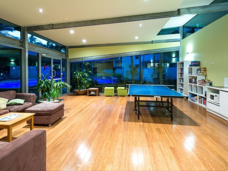 23T/28 Bayview Street, Runaway Bay QLD 4216