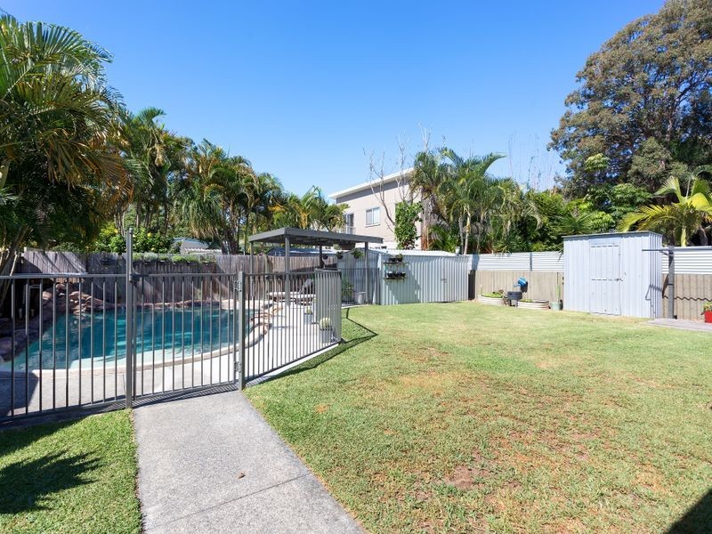 45 Iando Street, Coombabah QLD 4216