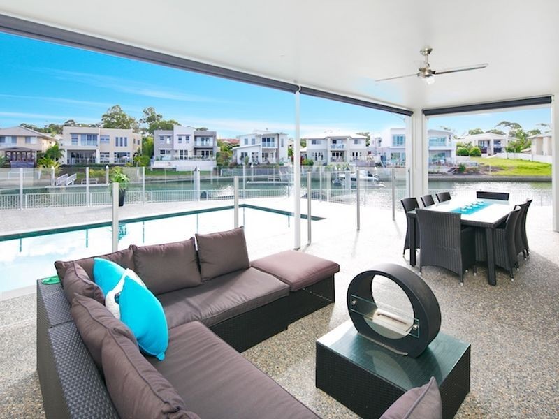 19 North Quay Drive, Biggera Waters QLD 4216