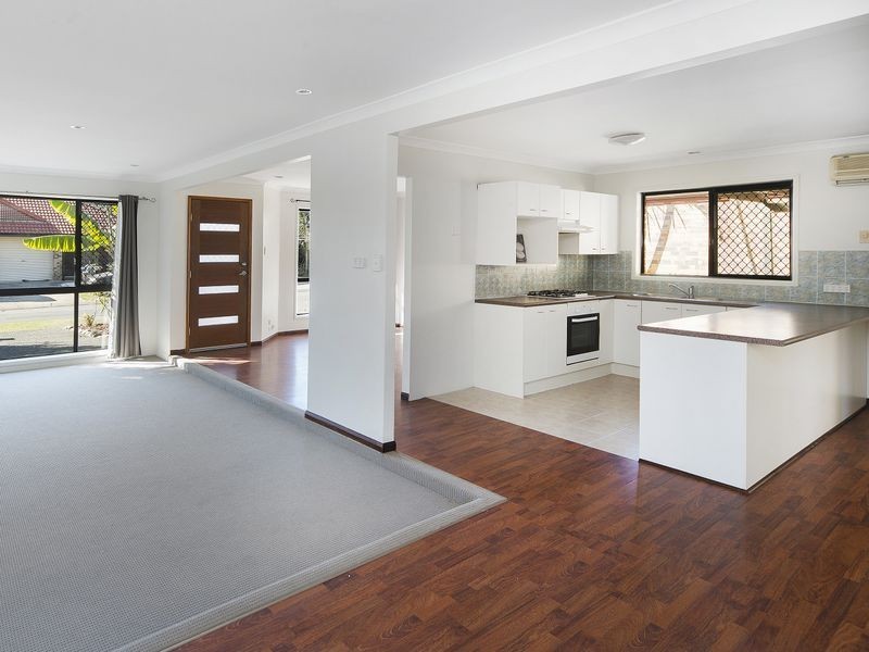 14 Matisse Court, Coombabah QLD 4216