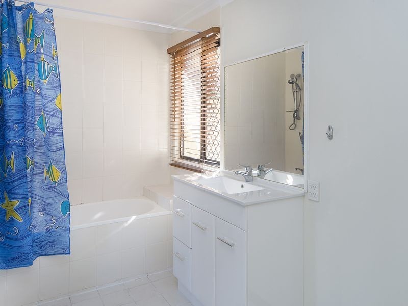 14 Matisse Court, Coombabah QLD 4216