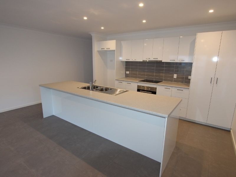 40B Allinga Street, Coombabah QLD 4216