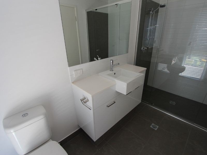 40B Allinga Street, Coombabah QLD 4216