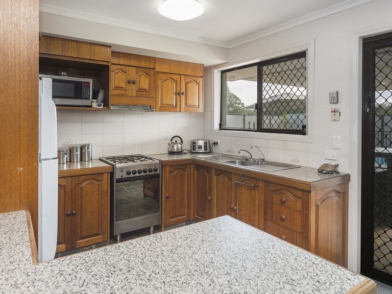 9 Lexington Drive, Worongary QLD 4213