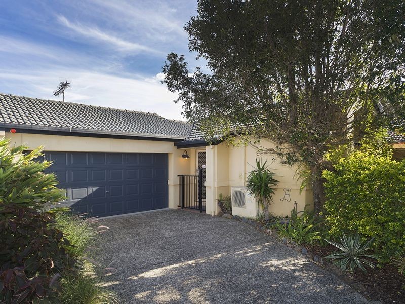 9 Laine Place, Coombabah QLD 4216