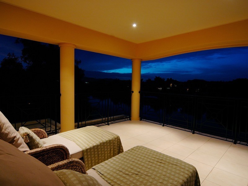 1160 Beechwood Drive, Hope Island QLD 4212