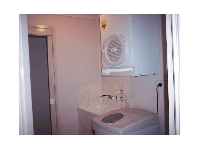 4/38 ABALONE AVENUE, Paradise Point QLD 4216