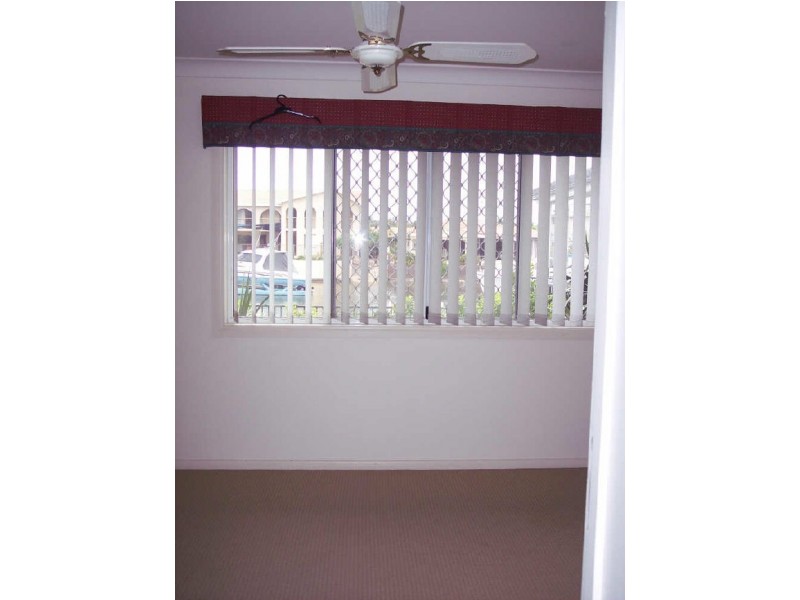 10 MATTHEW FLINDERS DRIVE, Hollywell QLD 4216