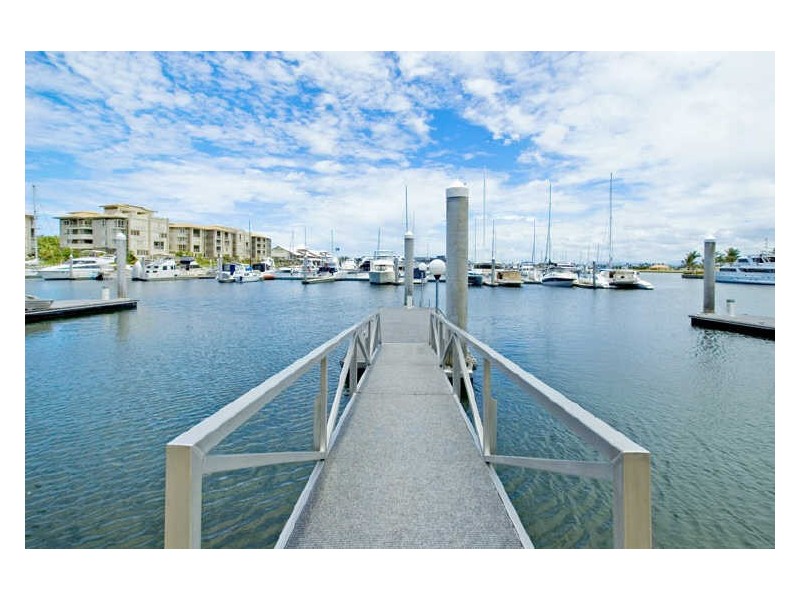 Hope Island QLD 4212