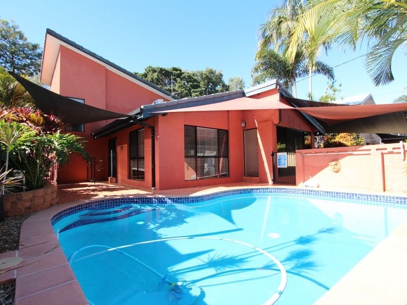 43 Allinga Street, Coombabah QLD 4216
