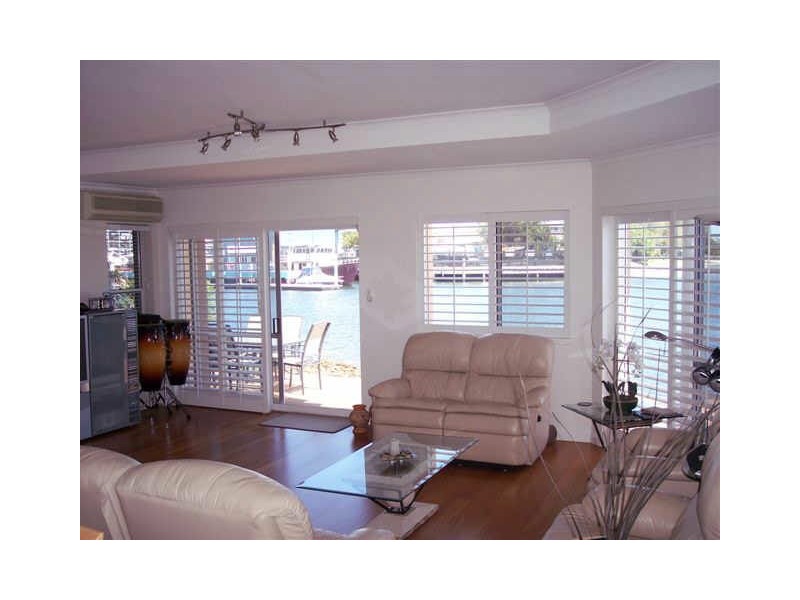 15/3 MARINA CRESCENT, Hollywell QLD 4216