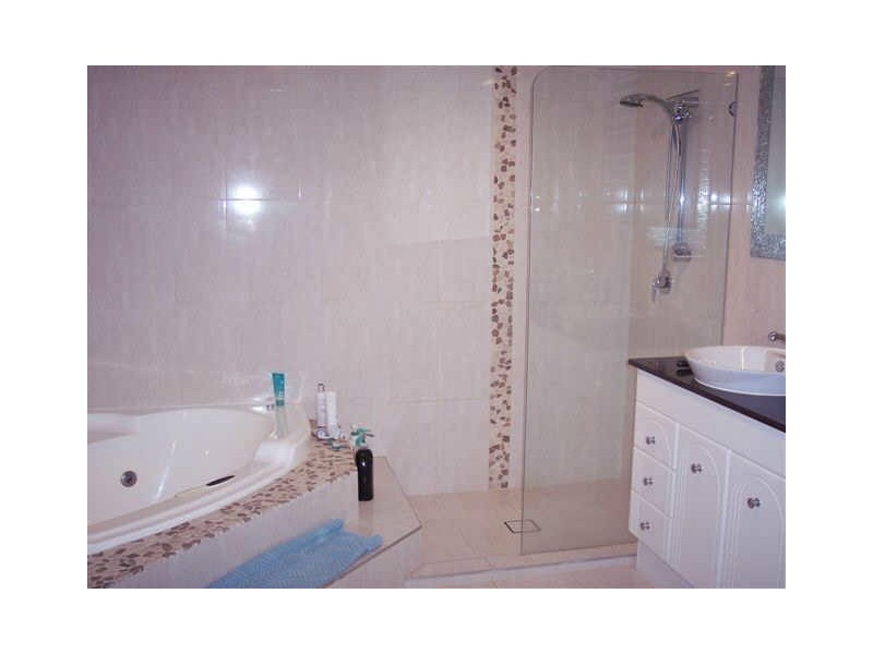 15/3 MARINA CRESCENT, Hollywell QLD 4216