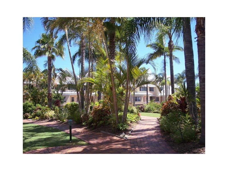 15/3 MARINA CRESCENT, Hollywell QLD 4216