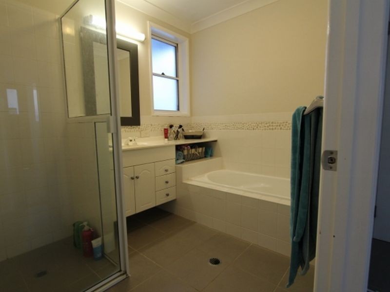 46 Buliti Street, Hope Island QLD 4212