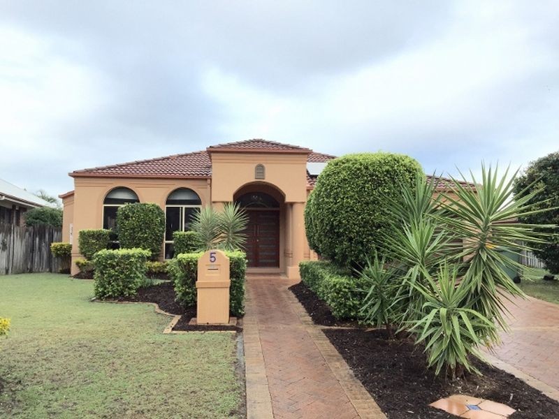 5 Tallara Street, Coombabah QLD 4216