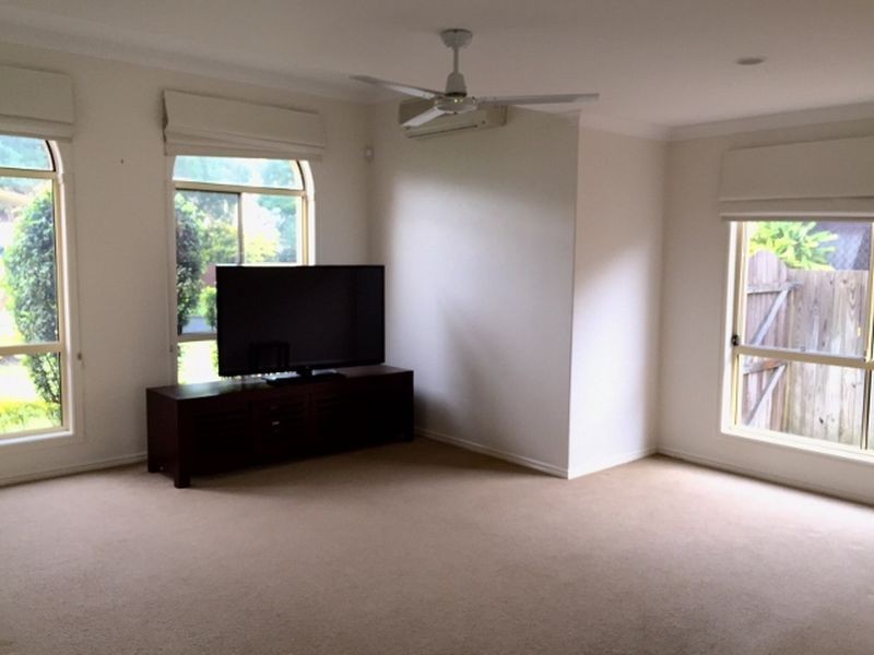 5 Tallara Street, Coombabah QLD 4216