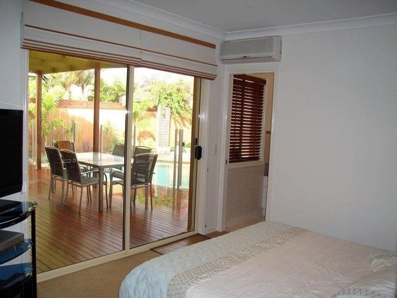 5 Tallara Street, Coombabah QLD 4216