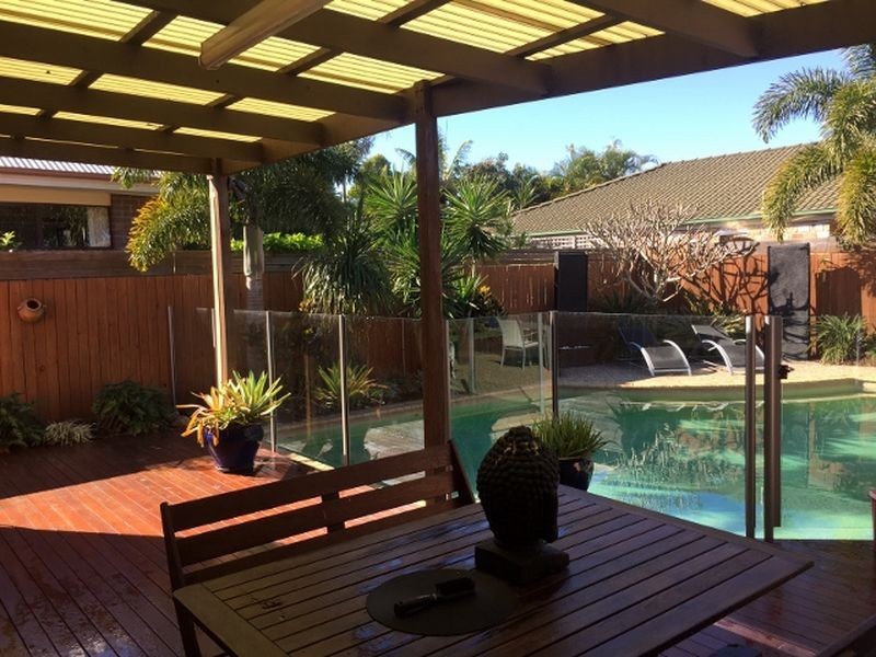 5 Tallara Street, Coombabah QLD 4216